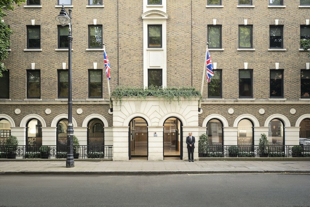 Фото Como The Halkin