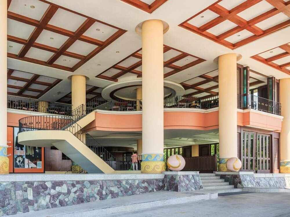 Фото Long Beach Pavilion’s