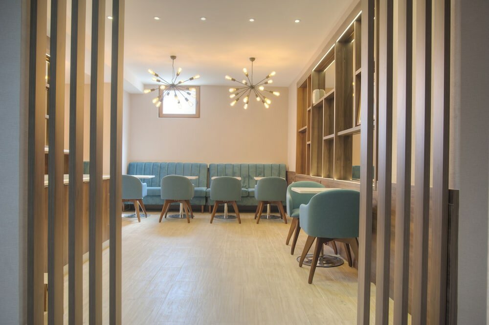 Фото Отель Twelve by Aycon