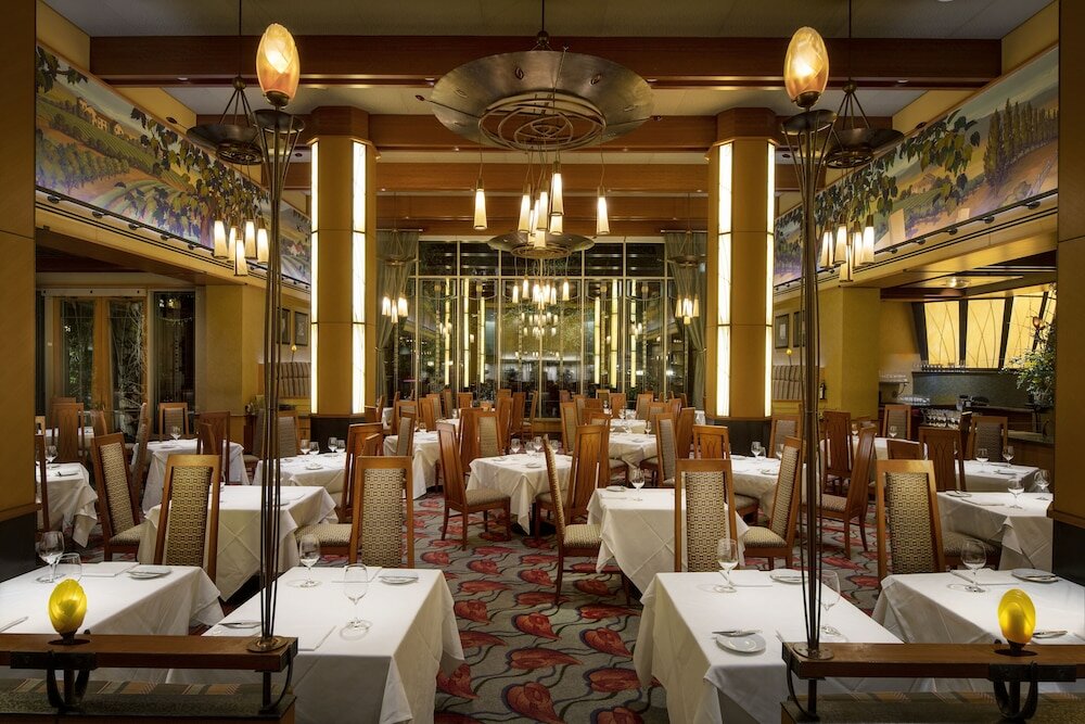 Фото Disney's Grand Californian Hotel and SPA