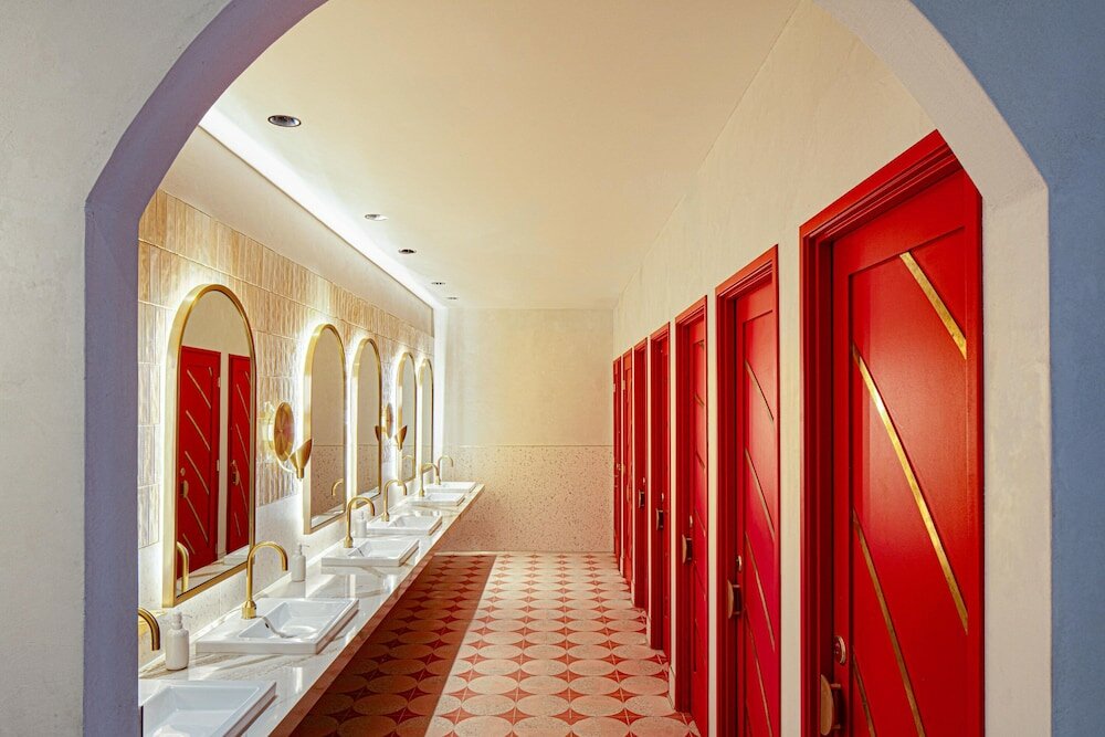 Фото W Hollywood