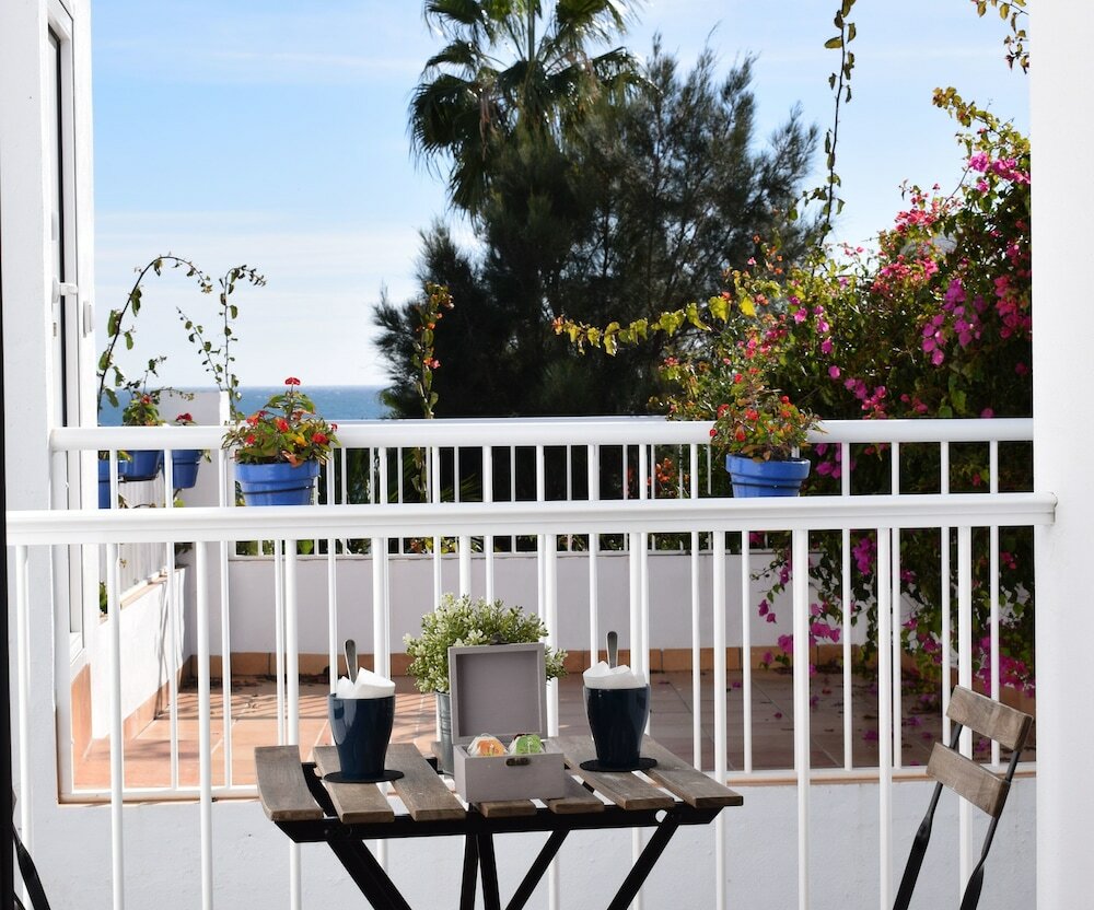 Фото Hostal Tres Soles