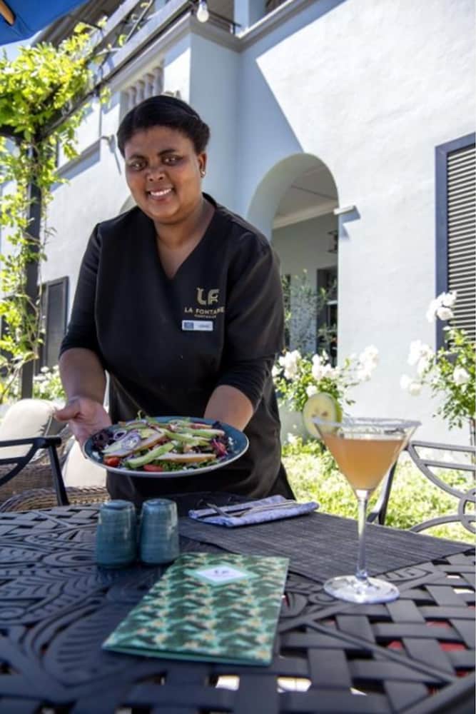 Фото La Fontaine