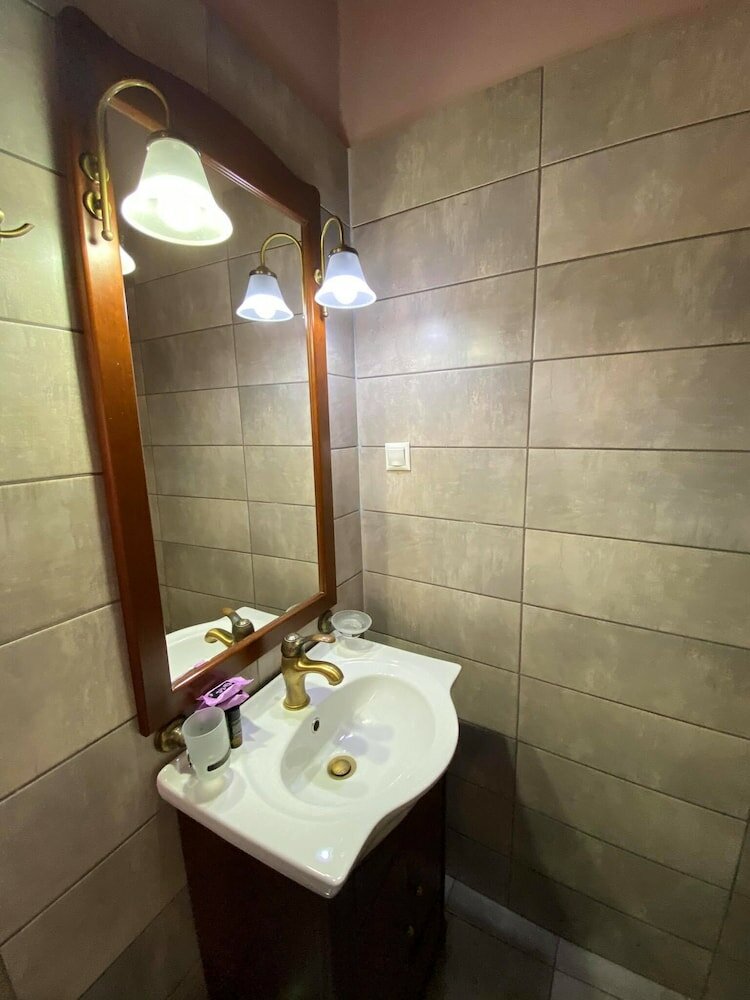 Фото Helena Hotel