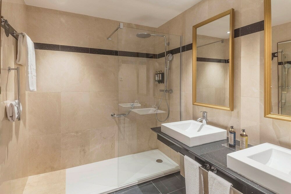 Фото Eurostars Hotel De La Reconquista