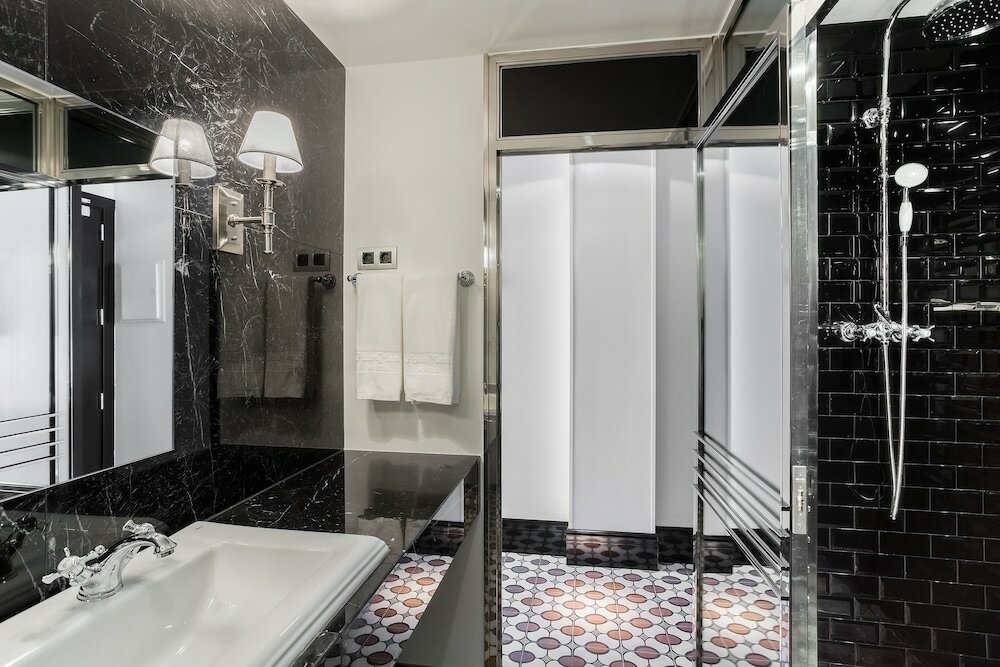 Фото Room Mate Anna