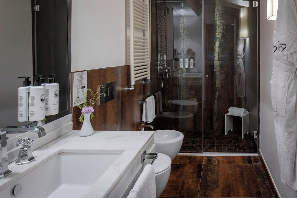 Фото Hotel Number Nine