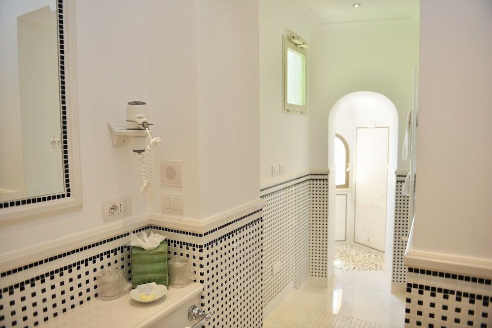 Фото Hotel Buca di Bacco