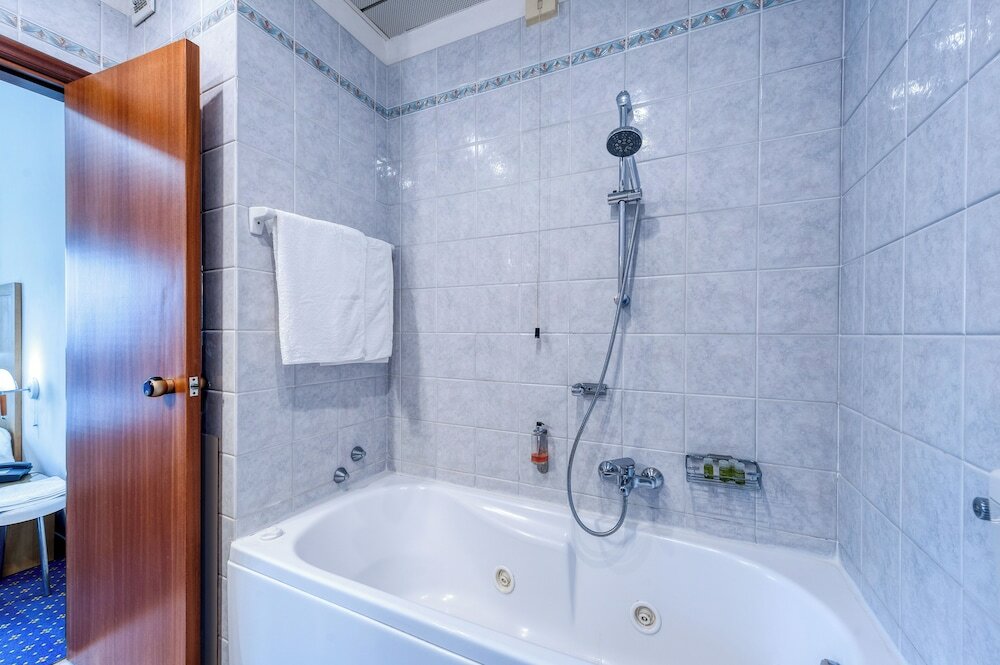 Фото Barsotti Hotel