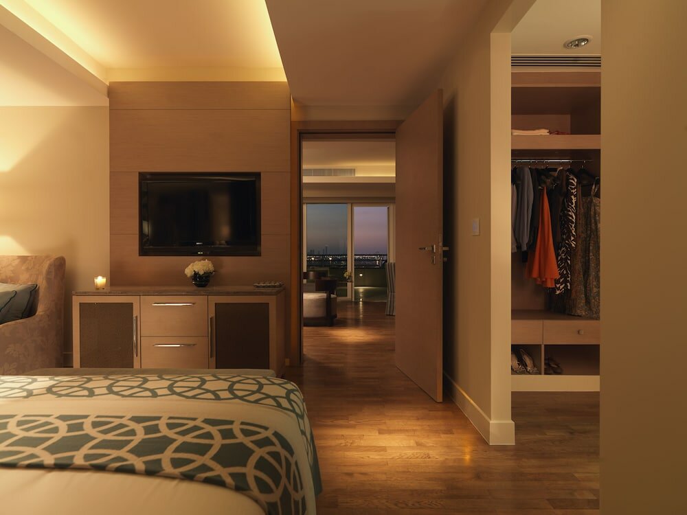 Фото Millennium Al Rawdah Hotel