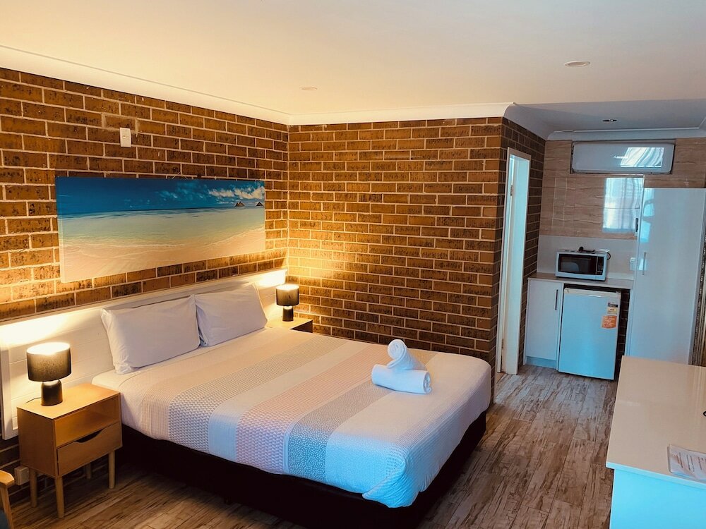 Фото Buccaneer Motel