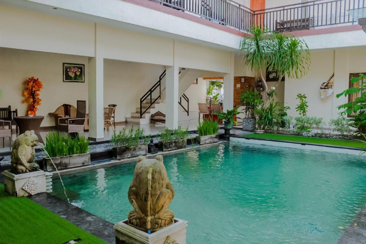 Фото Dedy Beach Inn