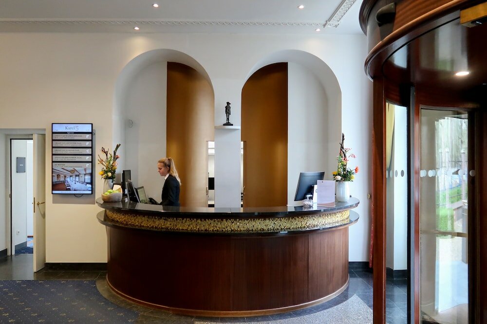 Фото Grand Hotel Karel V