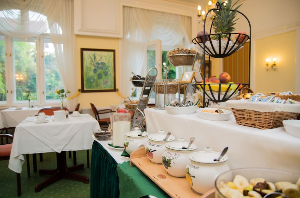 Фото Hotel Park Villa