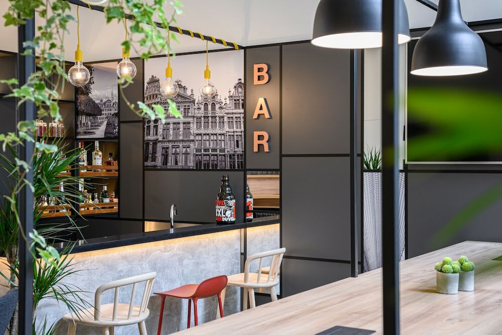 Фото B&b Hotel Brussels Centre Gare du Midi