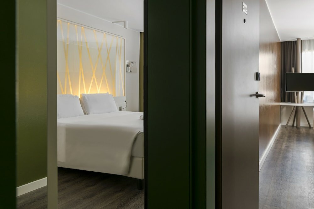 Фото Hotel Admiral