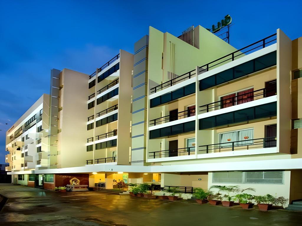Фото Hotel Subham