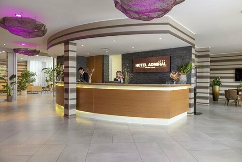 Внешний вид отеля Hotel Admiral в Лугано, фото 2