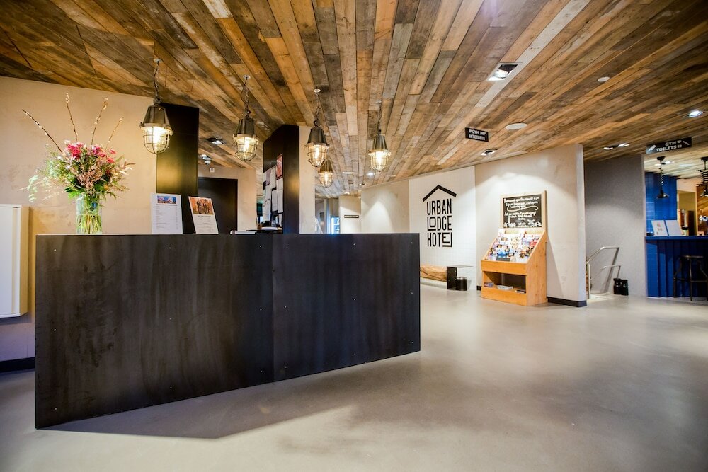 Фото Urban Lodge Hotel