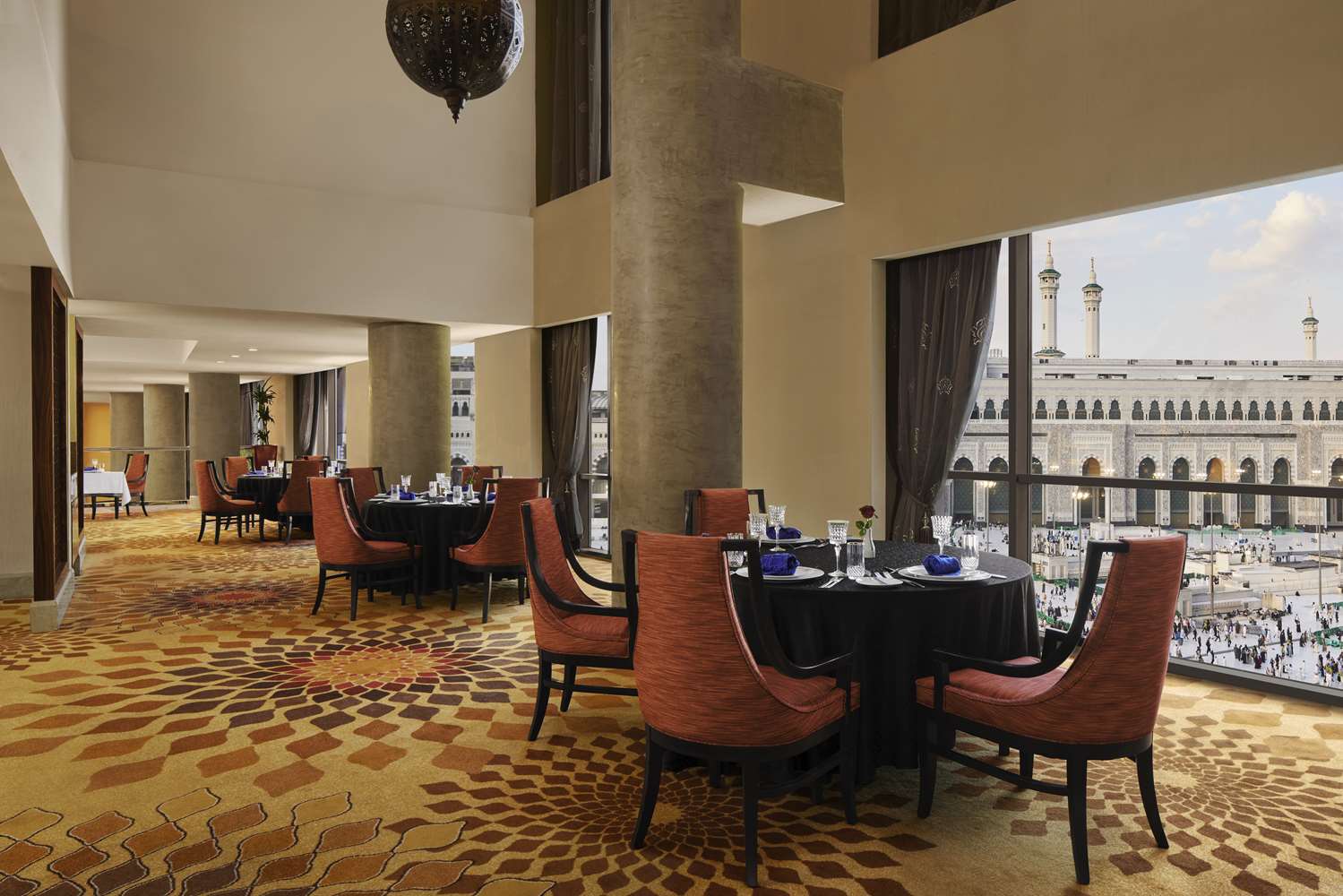 Фото Hilton Suites Makkah