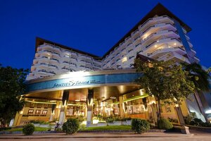 отель Jomtien Thani Hotel