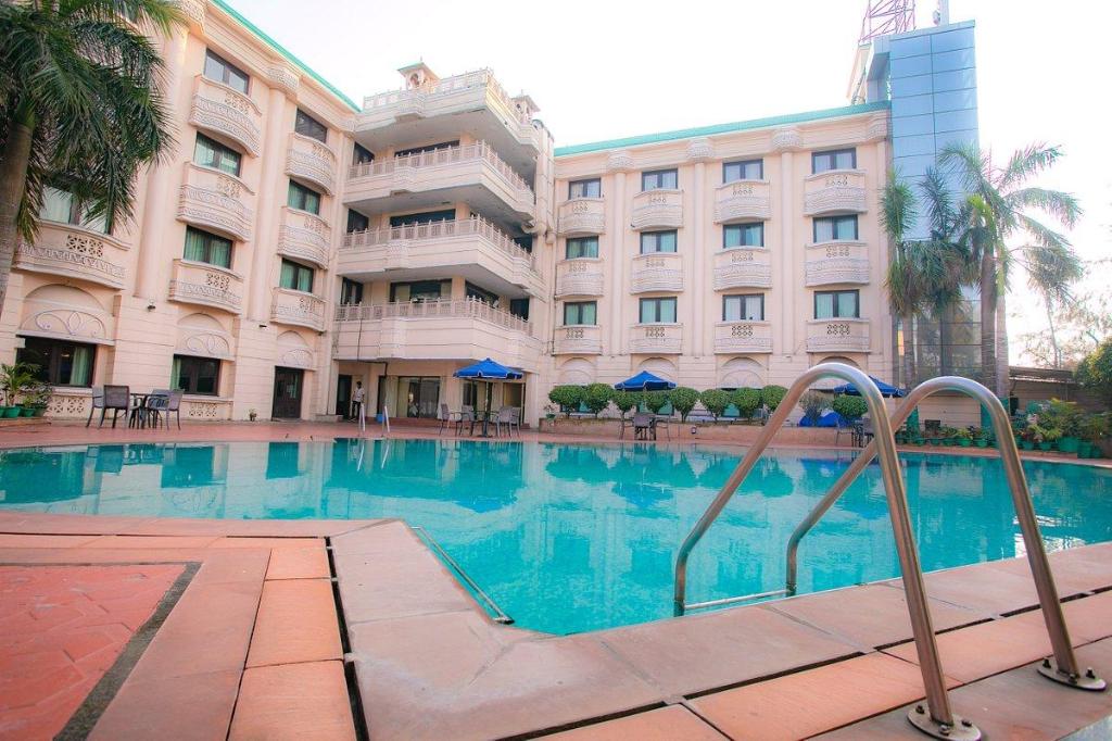 Фото отеля 5