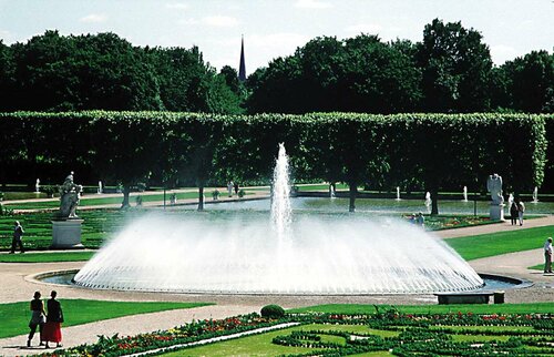 Внешний вид отеля H Hotel Hannover в Ганновере, фото 3