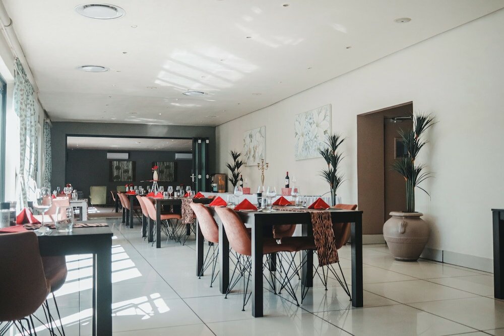 Фото My Pond Hotel