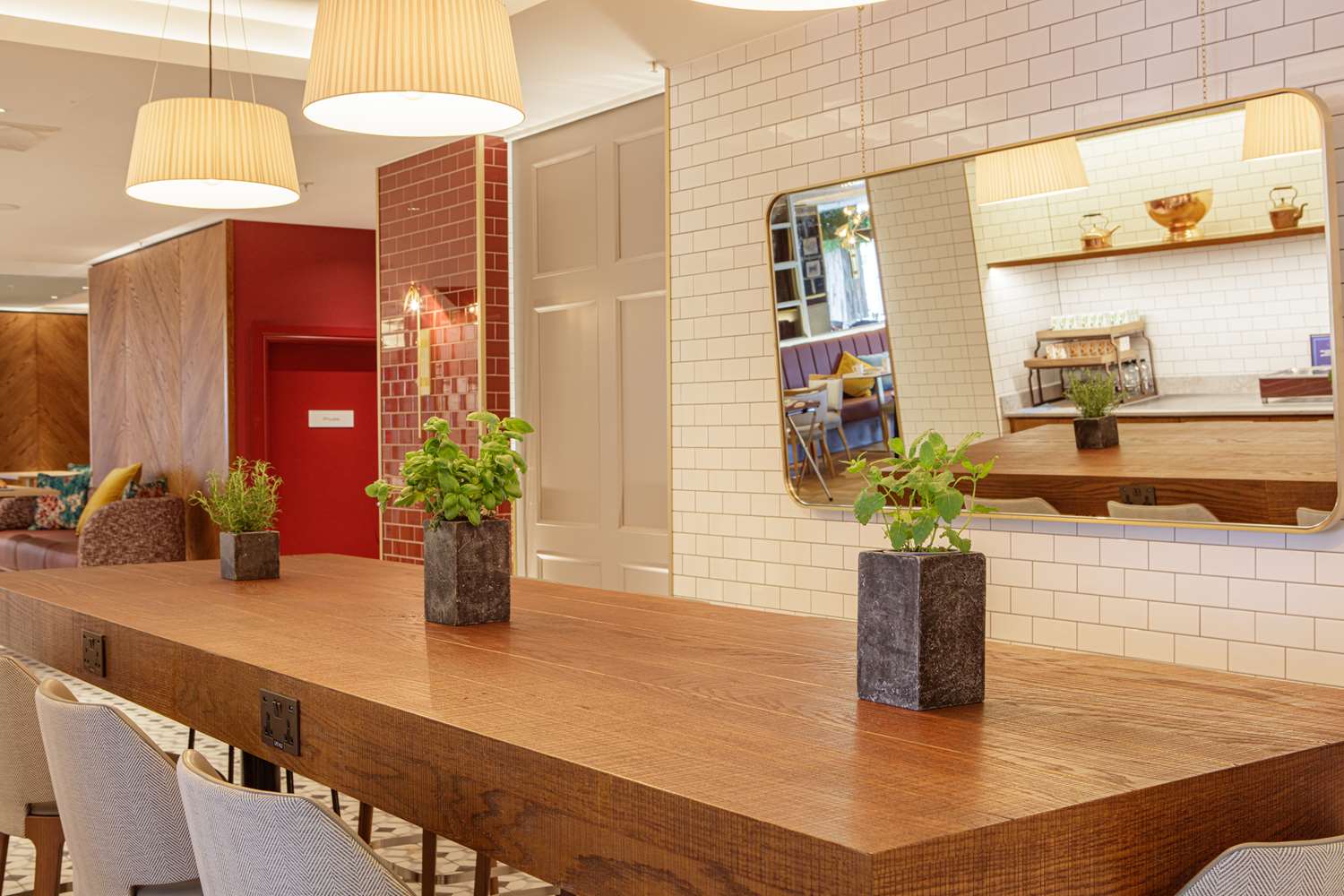 Фото DoubleTree by Hilton Bath