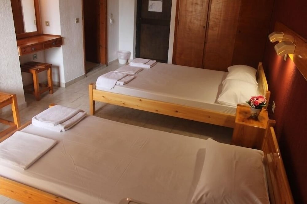 Фото Le Mirage Hotel