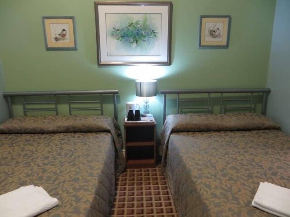 Фото Corbigoe Hotel