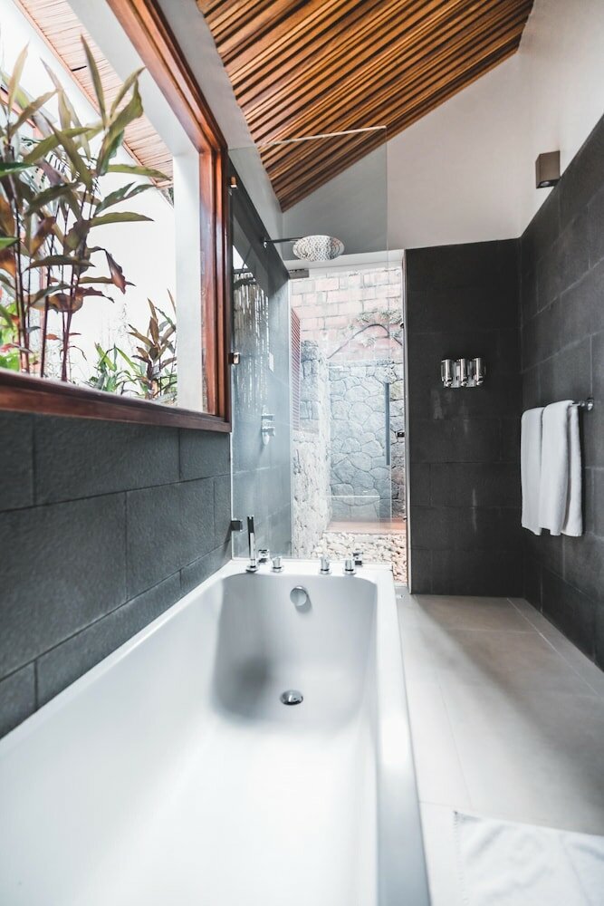 Фото Hemingways Retreat Kigali