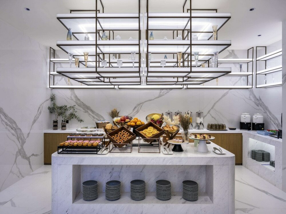 Фото DoubleTree by Hilton Shanghai Jing'an