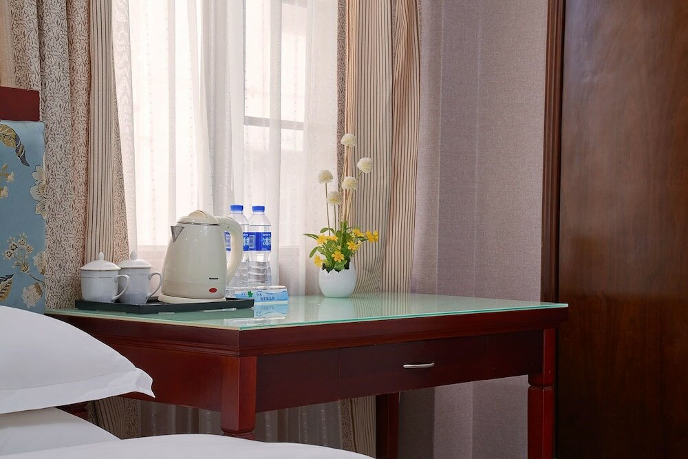 Фото Kaiserdom Hotel China Plaza