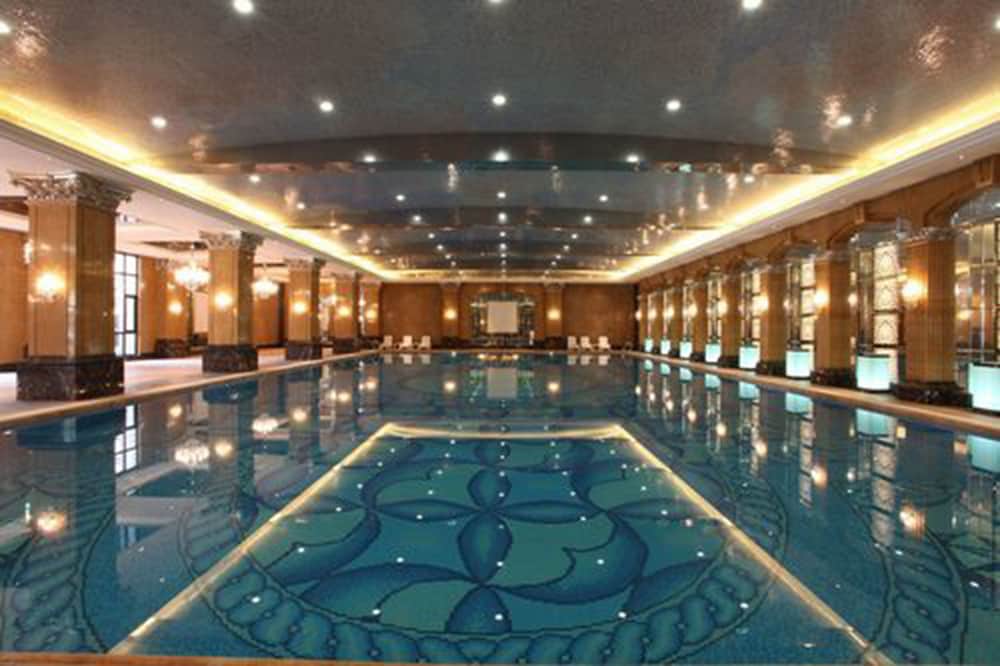 Фото Chateau Star River Hotel Pudong