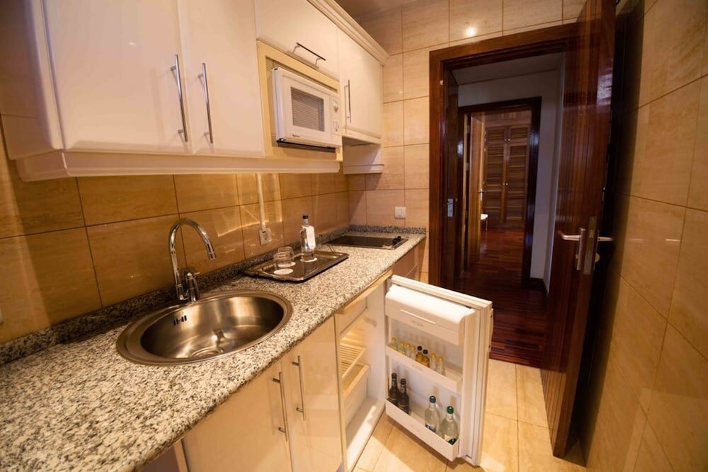 Фото Hotel Escuela Santa Cruz