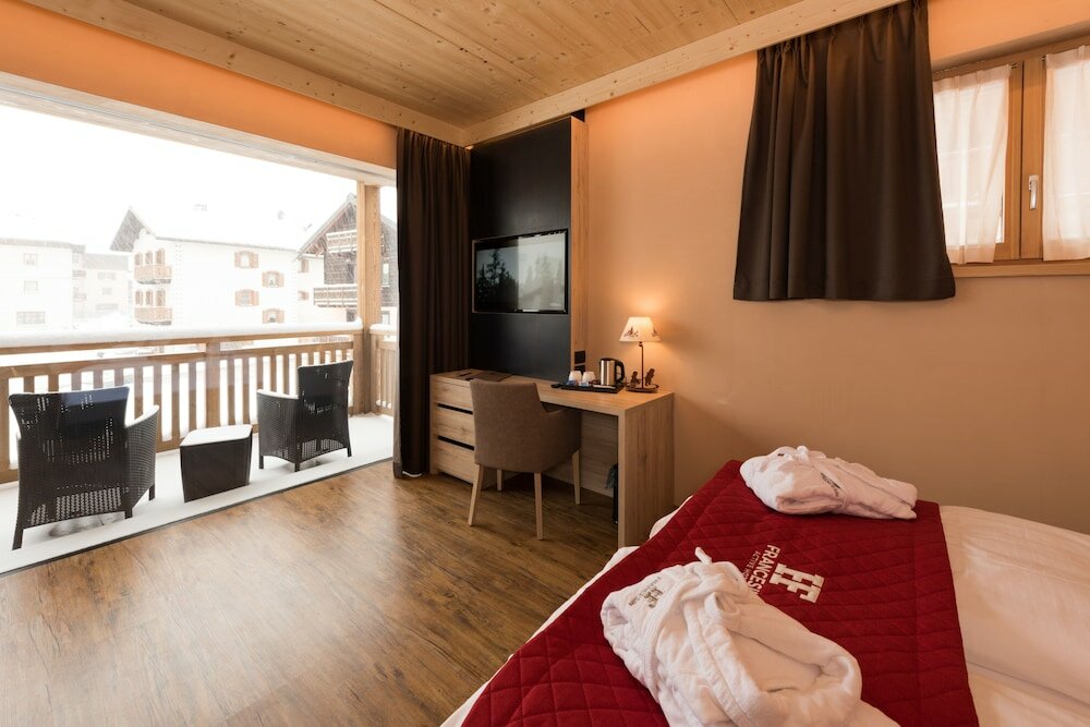 Фото Hotel Francesin