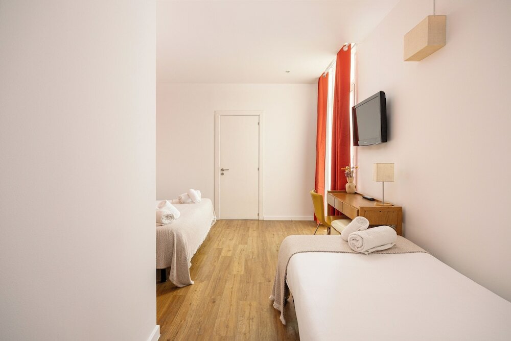 Фото Hostal Barcelona Centro