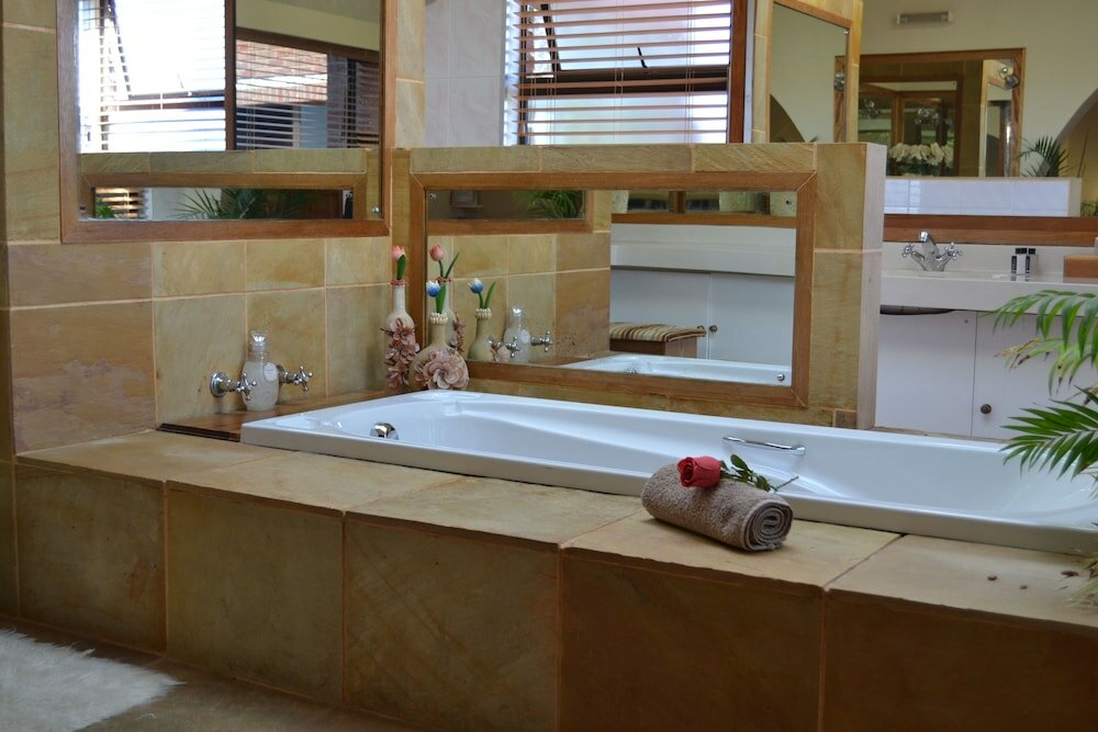 Фото Dolphin View Guesthouse