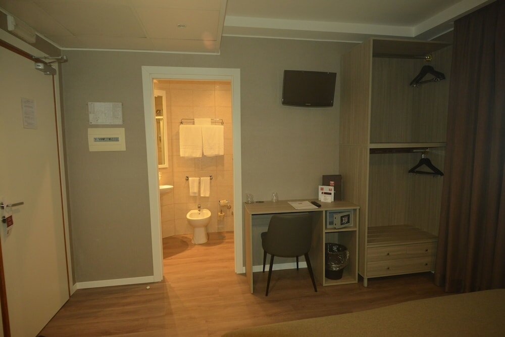 Фото Hotel Tiempo