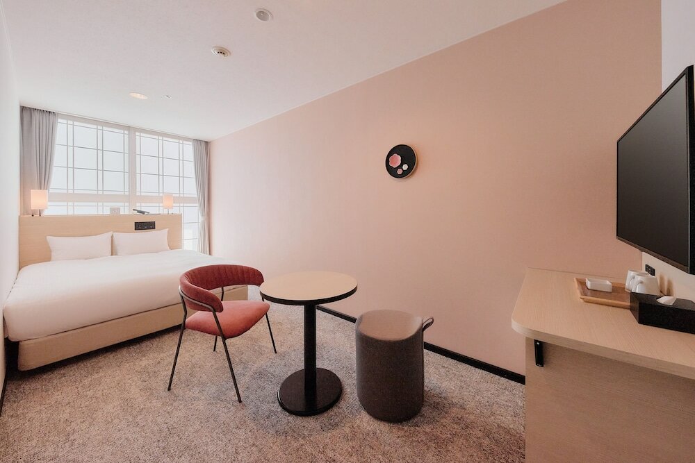 Фото Kyoto Tower Hotel