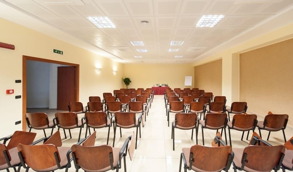 Фото Hotel Tiempo