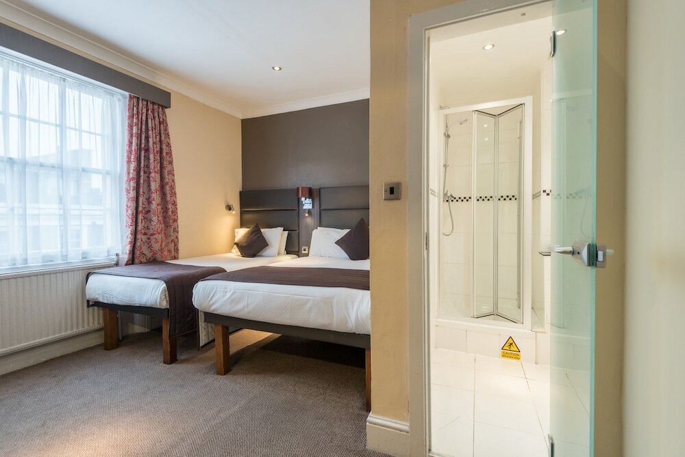 Фото Brunel Hotel