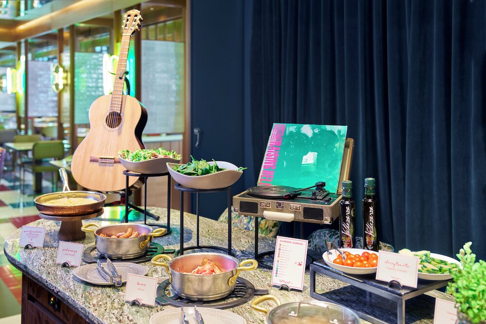 Фото Hard Rock Hotel Madrid