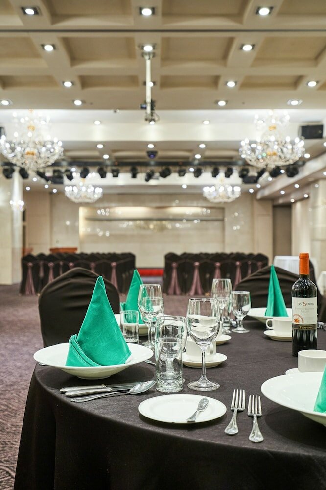 Фото The Koryo Hotel