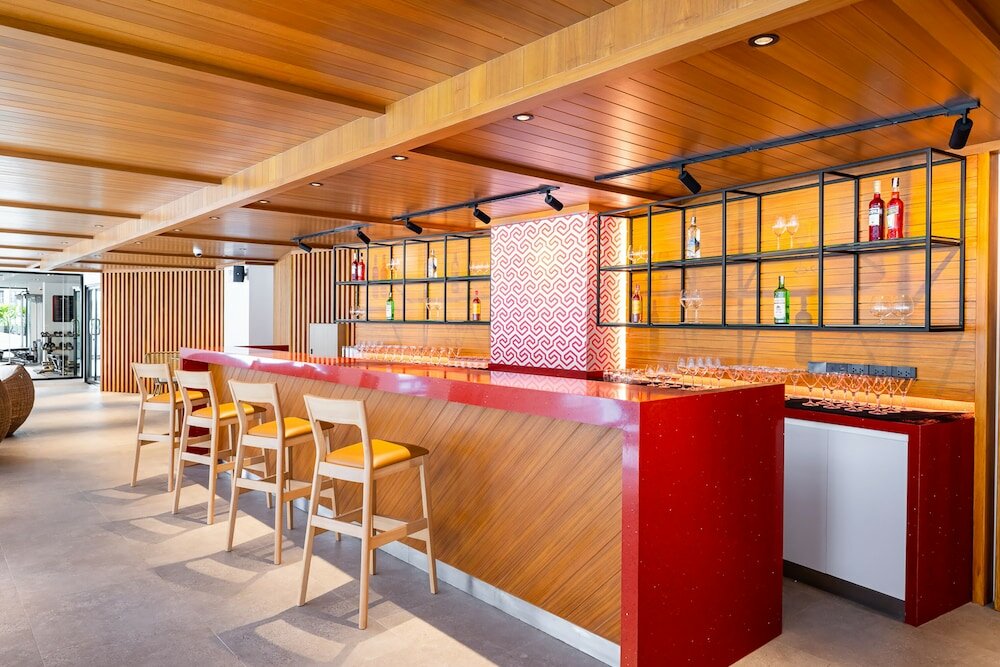 Фото Travelodge Phuket Town