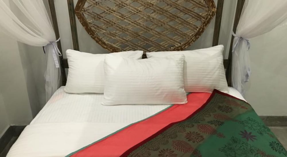 Фото Parawa House