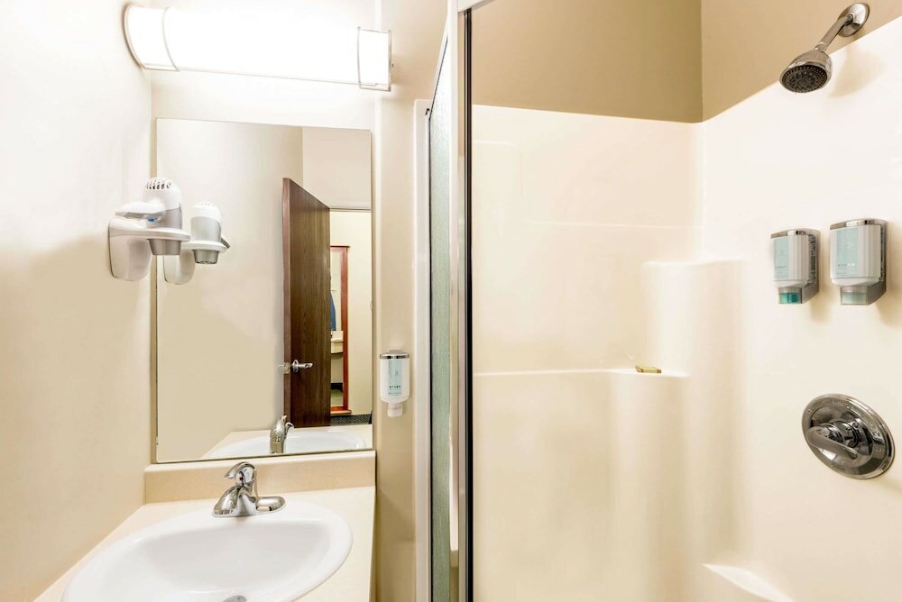 Фото Super 8 by Wyndham Windsor Ns