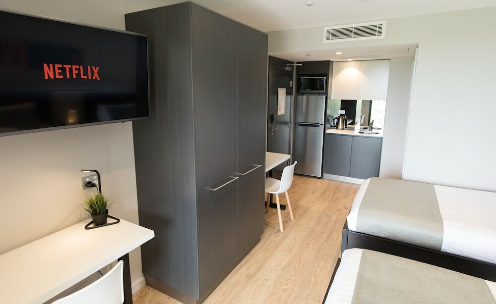 Фото Studio 8 Residences - Adults Only