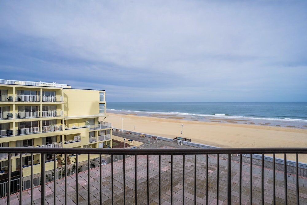 Фото Grand Hotel Ocean City Oceanfront